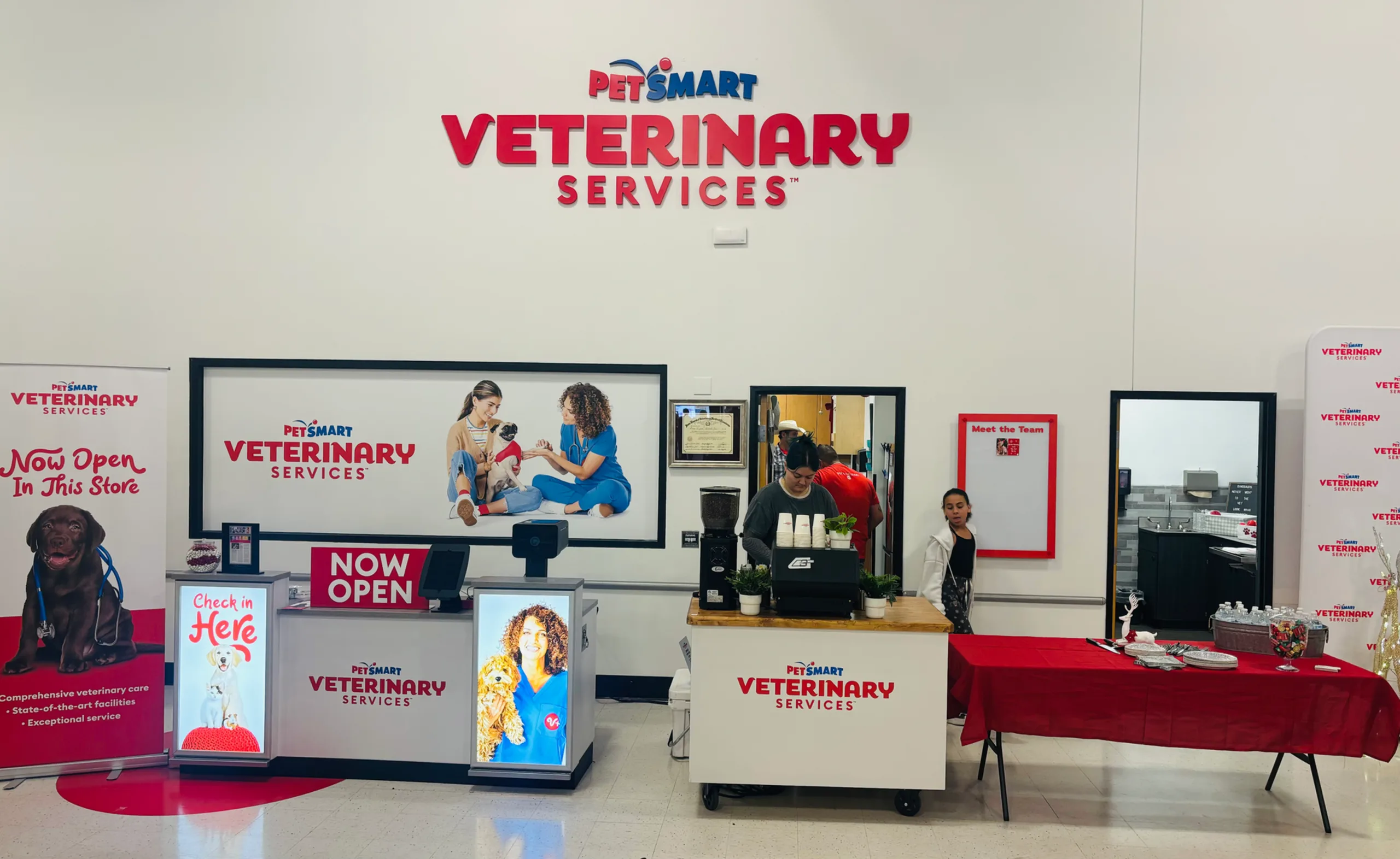 PVS Welcome area in PetSmart store