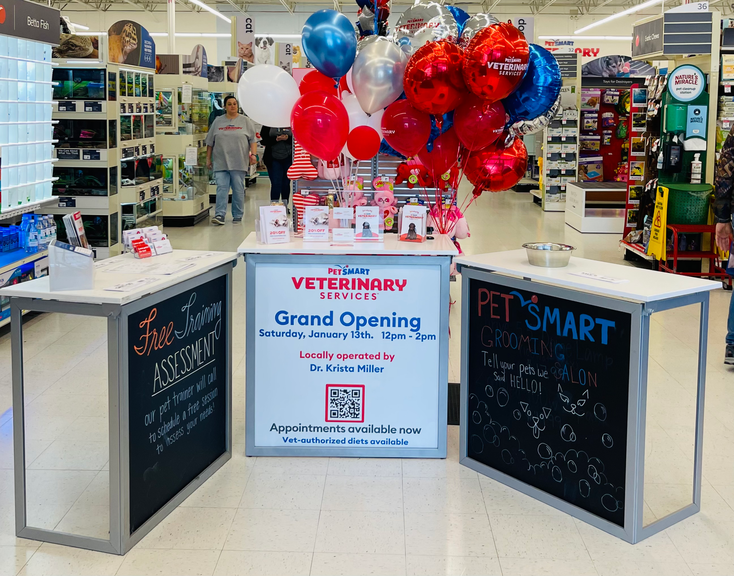 Grand opening welcome table